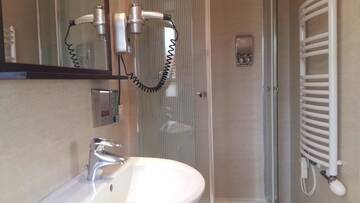 Фото номера Одноместный номер Отели типа «постель и завтрак» Villa Stratus г. Гданьск 10