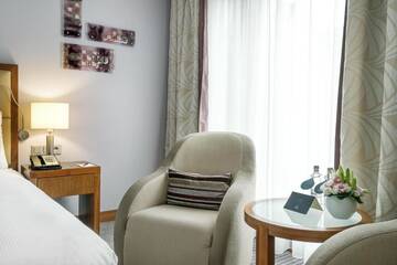 Фото номера Двухместный номер Hilton с 2 отдельными кроватями Отель Hilton Gdansk г. Гданьск 7