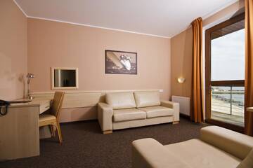 Фото номера Номер-студио с балконом Отель Hotel Galion г. Гданьск 2