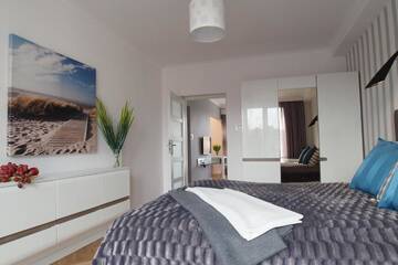 Фото номера Апартаменты с 1 спальней и балконом - Heweliusza Street, 14 Апартаменты Grand-Tourist Center Point Apartments г. Гданьск 3