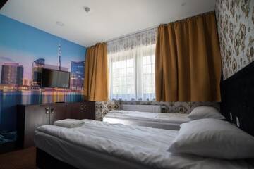 Фото номера Четырехместный номер Хостелы World - Old Town г. Гданьск 13