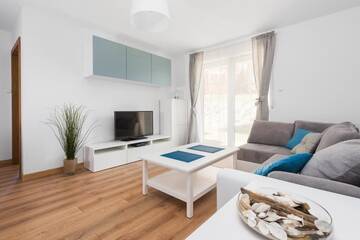 Фото номера Апартаменты с 2 спальнями с видом на сад (6 взрослых) Апартаменты Apartamenty Apartinfo - Blue Side Family г. Гданьск 13