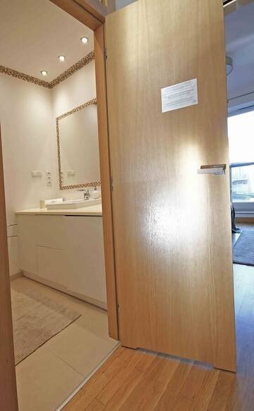 Фото номера Апартаменты «Престиж» (для 4 взрослых) Апартаменты IRS ROYAL APARTMENTS Apartamenty IRS Kwartał Kamienic г. Гданьск 26