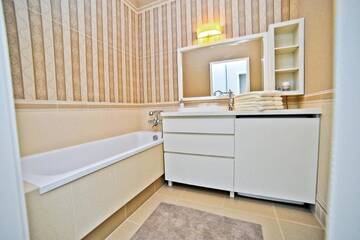 Фото номера Апартаменты с террасой Апартаменты Grand Apartments - Neptun Park. г. Гданьск 9