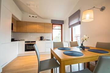 Фото номера Three-Bedroom Apartment - Wypoczynkowa 34A Апартаменты Grand Apartments - Neptun Park. г. Гданьск 2