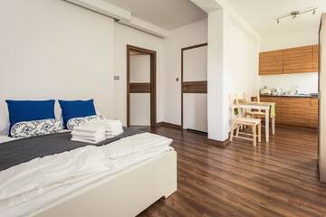 Фото номера Номер-студио (для 1–2 взрослых) - Za murami 19а Апартаменты Littleheaven Apartments г. Гданьск 3