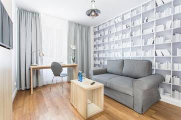 Фото номера Люкс с кроватью размера «king-size» Отель Smart Hotel г. Гданьск 4