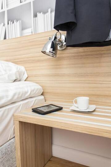 Фото номера Люкс с кроватью размера «king-size» Отель Smart Hotel г. Гданьск 6