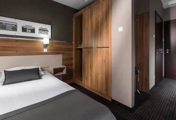 Фото номера Двухместный номер с 1 кроватью или 2 отдельными кроватями Отель Hotel Beethoven г. Гданьск 6