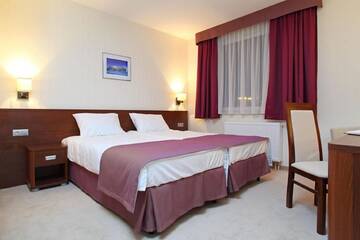Фото номера Одноместный номер Отель Hotel Arena Expo г. Гданьск 7