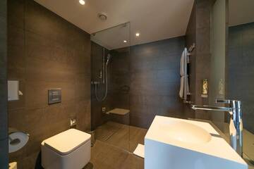 Фото номера Двухместный номер с 1 кроватью Отель Q Hotel Grand Cru Gdańsk г. Гданьск 14