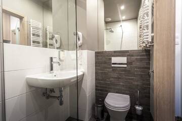 Фото номера Стандартный трехместный номер Отель Hotel Zatoka г. Гданьск 6