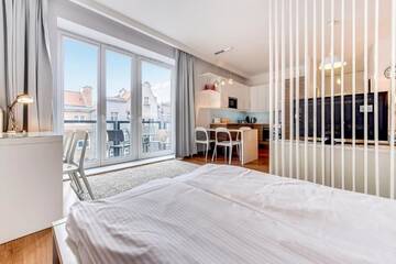 Фото номера Апартаменты-студио с балконом Апартаменты Old Town by Welcome Apartment г. Гданьск 16