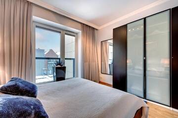 Фото номера Люкс с 1 спальней и балконом Апартаменты Old Town by Welcome Apartment г. Гданьск 12