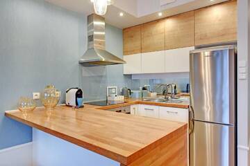 Фото номера Люкс с 1 спальней и балконом Апартаменты Old Town by Welcome Apartment г. Гданьск 19