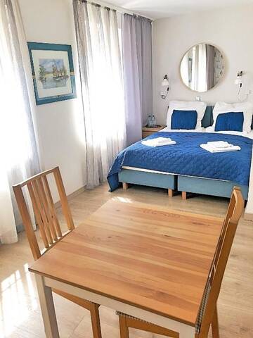 Фото номера Двухместный номер Делюкс с 1 кроватью и душем Апартаменты Lux Apartamenty Old Town г. Гданьск 30