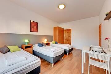 Фото номера Трехместный номер с ванной комнатой Отели типа «постель и завтрак» Nice Rooms - Pokoje Gościnne г. Гданьск 10