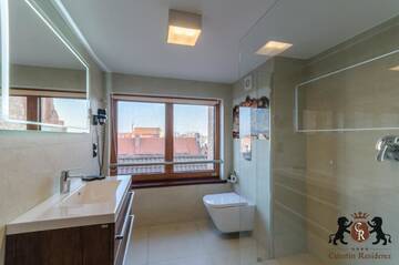 Фото номера Трехместный номер в мансарде Апарт-отели Celestin Residence г. Гданьск 5