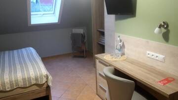 Фото номера Апартаменты с 3 спальнями Отели типа «постель и завтрак» Gdanziger Dom г. Гданьск 5