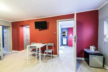 Фото номера Восьмиместный номер с собственной ванной комнатой Хостелы Hostel Filip 2 г. Гданьск 6