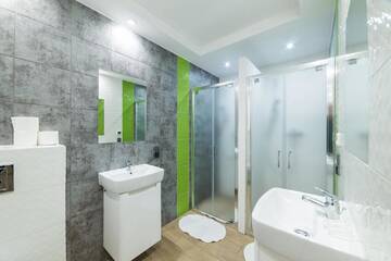 Фото номера Шестиместный номер с собственной ванной комнатой Хостелы Hostel Filip 2 г. Гданьск 22