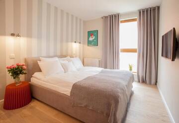 Фото номера Апартаменты Brick Loft с 3 спальнями и 2 ванными комнатами Апартаменты Stay Win Riverfront Lofts г. Гданьск 10