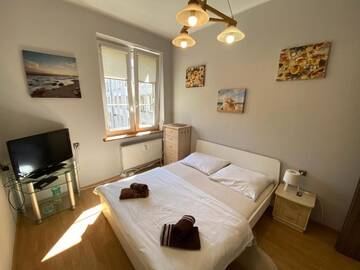 Фото номера Апартаменты с 3 спальнями Апартаменты Gdańskie Apartamenty - Apartament na Długiej i na Garbary г. Гданьск 43