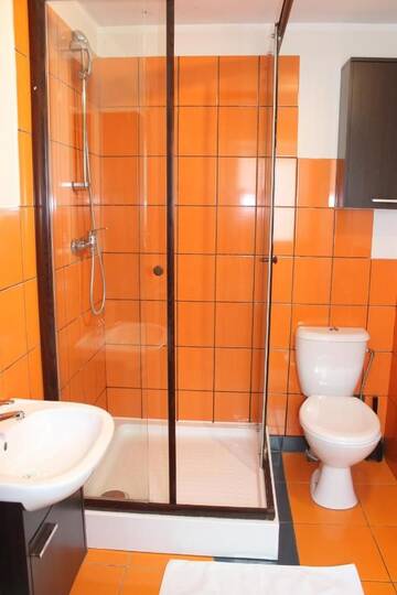 Фото номера Вилла с 2 спальнями Лоджи Holiday Lodge AgaTomDom г. Гданьск 9