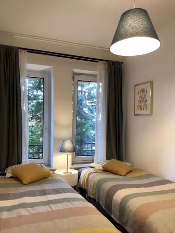 Фото номера Апартаменты с 2 спальнями и 2 балконами Апартаменты A Place Like Home Apartamenty Wiewiorcza г. Гданьск 4