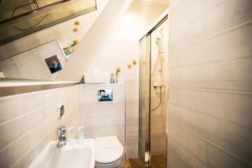 Фото номера Улучшенные апартаменты Апартаменты H&amp;T Apartament przy Starym Żurawiu г. Гданьск 48