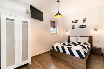 Фото номера Апартаменты с балконом - 32 Podwale Przedmiejskie Street Апартаменты Pfenning by Little Heaven г. Гданьск 6