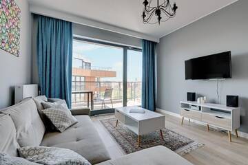 Фото номера Deluxe One-Bedroom Apartment with Balcony and River View 6/31 Апартаменты Old Town - River Point by Welcome Apartment г. Гданьск 3