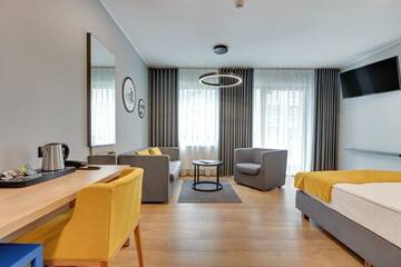 Фото номера Классический двухместный номер с 1 кроватью Отель Hotel Number One by Grano г. Гданьск 2