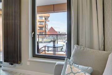 Фото номера Улучшенные апартаменты Апартаменты Blue Mandarin Riverside г. Гданьск 15