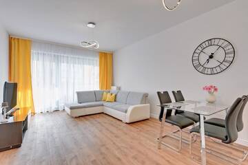 Фото номера Апартаменты с балконом Апартаменты Blue Mandarin Riverside г. Гданьск 8
