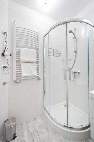 Фото номера Улучшенные апартаменты Апартаменты Old Town Panorama Apartments г. Гданьск 37
