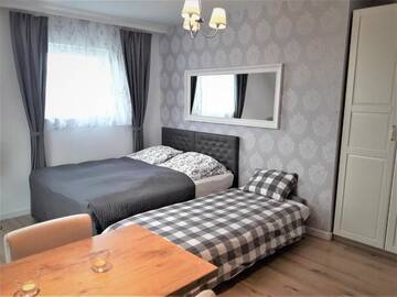 Фото номера Улучшенный номер-студио Апартаменты Pietrzak Apartments г. Гданьск 21