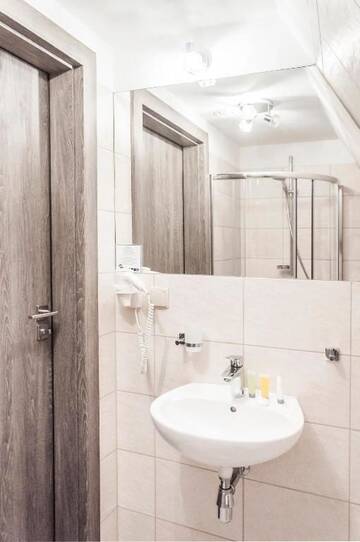 Фото номера Одноместный номер эконом-класса Апарт-отели Liberum Residence г. Гданьск 6