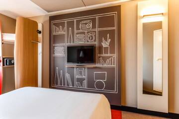 Фото номера Двухместный номер с 1 кроватью Отель Ibis Gdansk Stare Miasto г. Гданьск 10