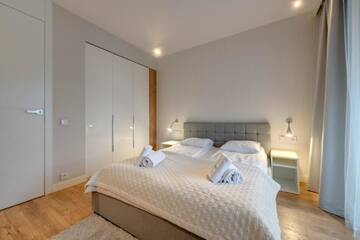 Фото номера One-Bedroom Apartment with River View and Balcony (4 Adults) Апартаменты Dom &amp; House - Apartments Old Town Szafarnia г. Гданьск 4