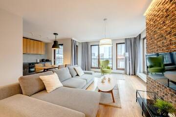 Фото номера One-Bedroom Apartment with River View and Balcony (4 Adults) Апартаменты Dom &amp; House - Apartments Old Town Szafarnia г. Гданьск 15