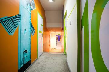 Фото номера Шестиместный номер с общей ванной комнатой Хостелы Moon Hostel г. Гданьск 2