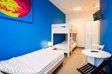 Фото номера Трехместный номер с общей ванной комнатой Хостелы Moon Hostel г. Гданьск 3