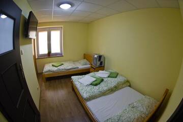 Фото номера Трехместный номер Хостелы Hostel Filip г. Гданьск 6