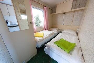 Фото номера Бунгало с 3 спальнями Хостелы Hostel Filip г. Гданьск 8