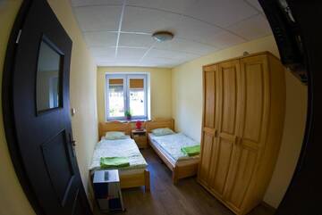 Фото номера Двухместный номер с 2 отдельными кроватями Хостелы Hostel Filip г. Гданьск 6