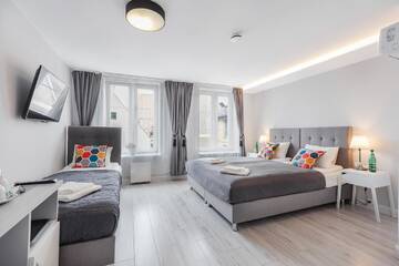 Фото номера Полулюкс Делюкс Апарт-отели Six Suites, Old Town г. Гданьск 2