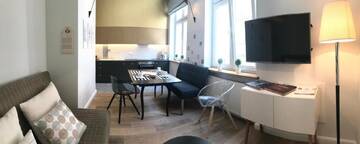 Фото номера Superior Two-Bedroom Apartment - 22/23 Długi Targ Street Апартаменты Patio Apartments - Old Town г. Гданьск 10