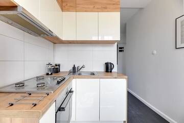 Фото номера Superior Apartment - 72 Podwale Staromiejskie Street Апартаменты Navy Group - Old Town Apartments г. Гданьск 9