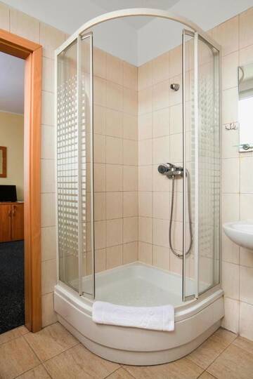 Фото номера Трехместный номер Хостелы Gdański Dom Turystyczny Hostel г. Гданьск 6